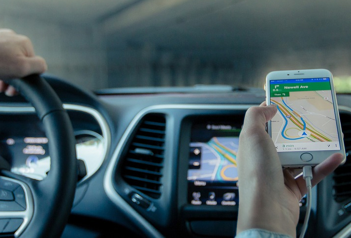 GPS车载定位器与GPS导航有何区别？
